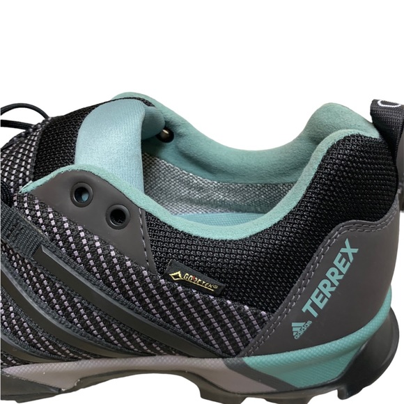 Adidas Outdoor Women’s Terrex Scope GTX shoes - Picture 3 of 8